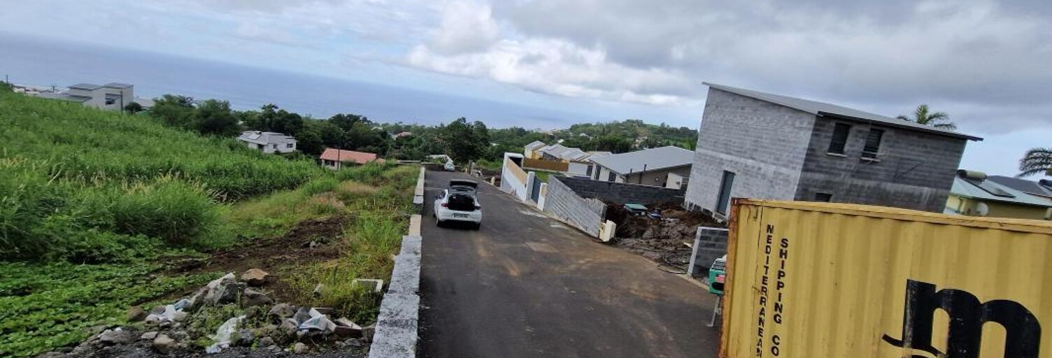 Terrain  476 m² à vendre à Saint-Joseph (97480)