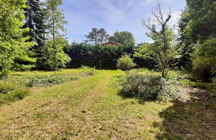 Terrain à bâtir de 808 m² — photo 3