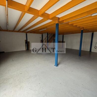 Local industriel 220 m²