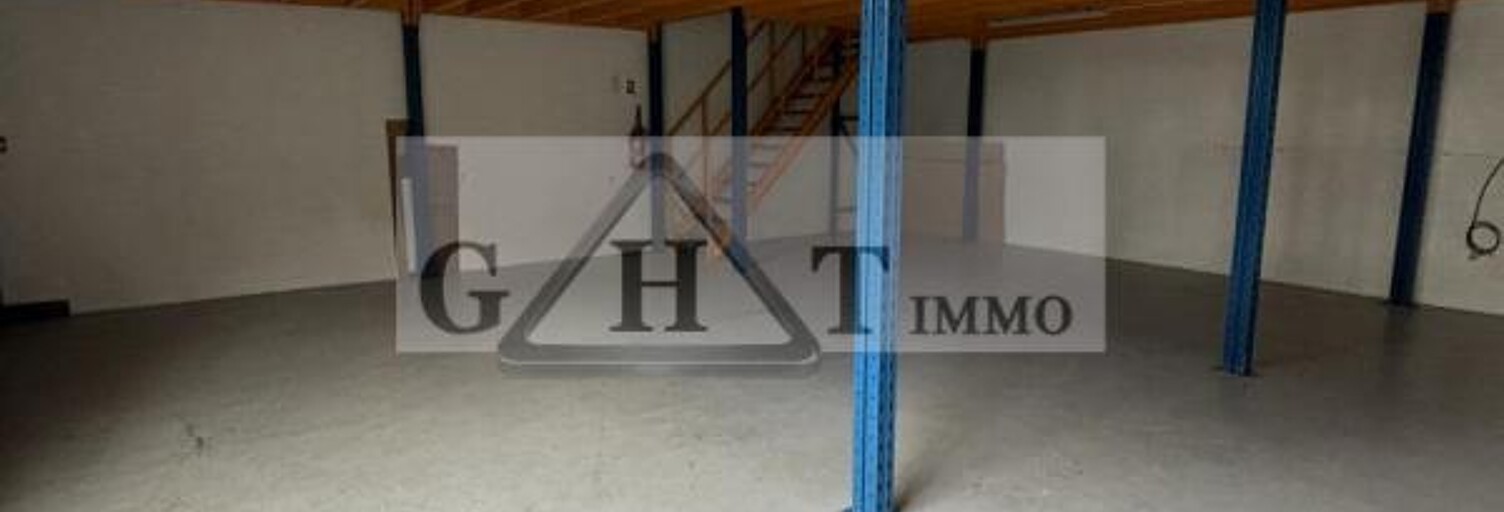 Local industriel  220 m² à louer à Montreuil (93100)