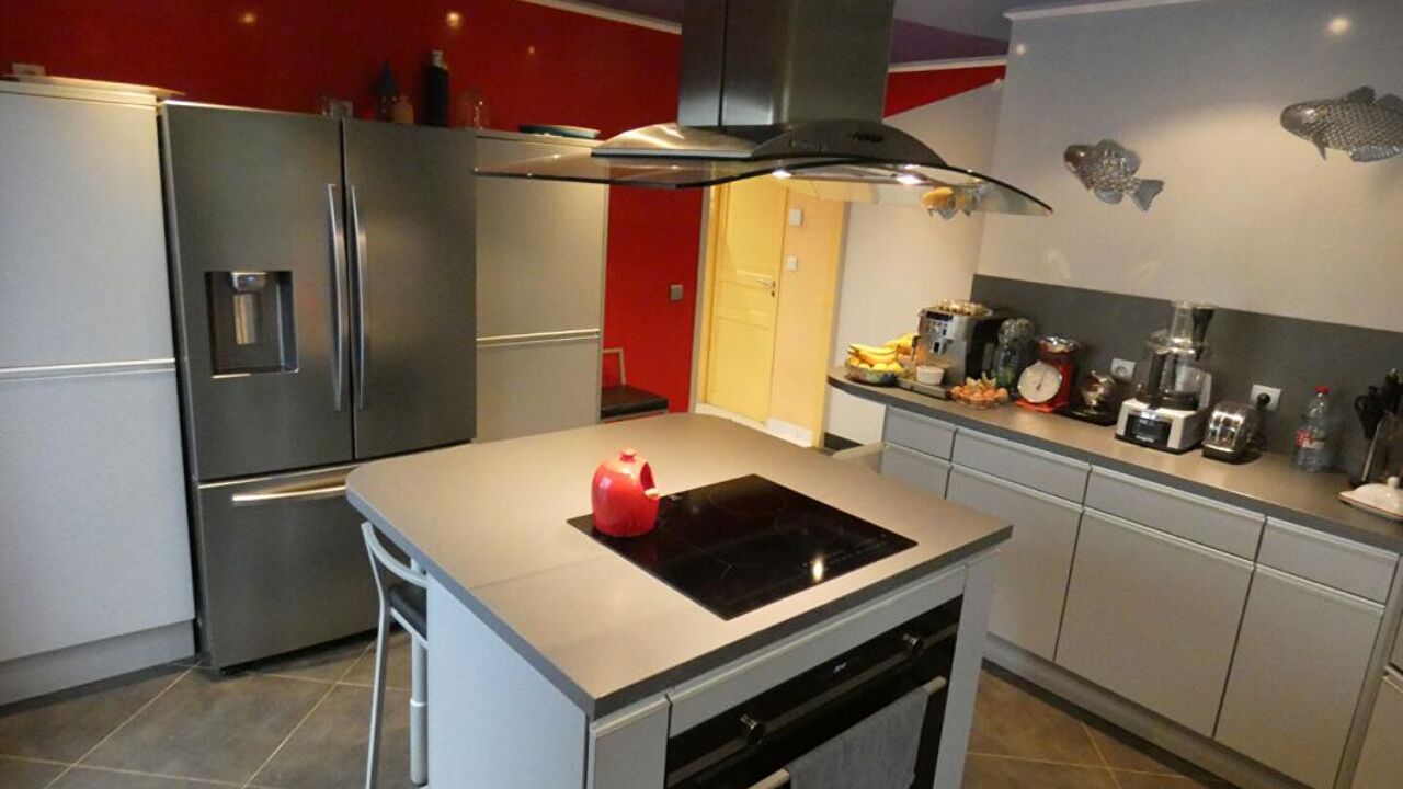 maison 6 pièces 210 m2 à vendre à Fains (27120)