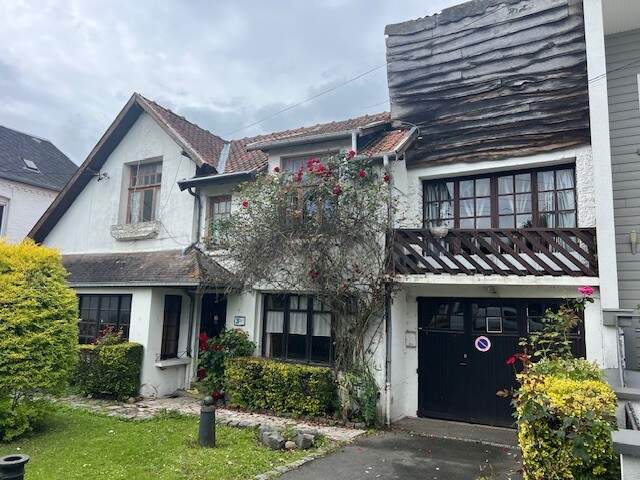 Maison 10 pièces 251 m² à Hesdin-la-Forêt — photo du bien
