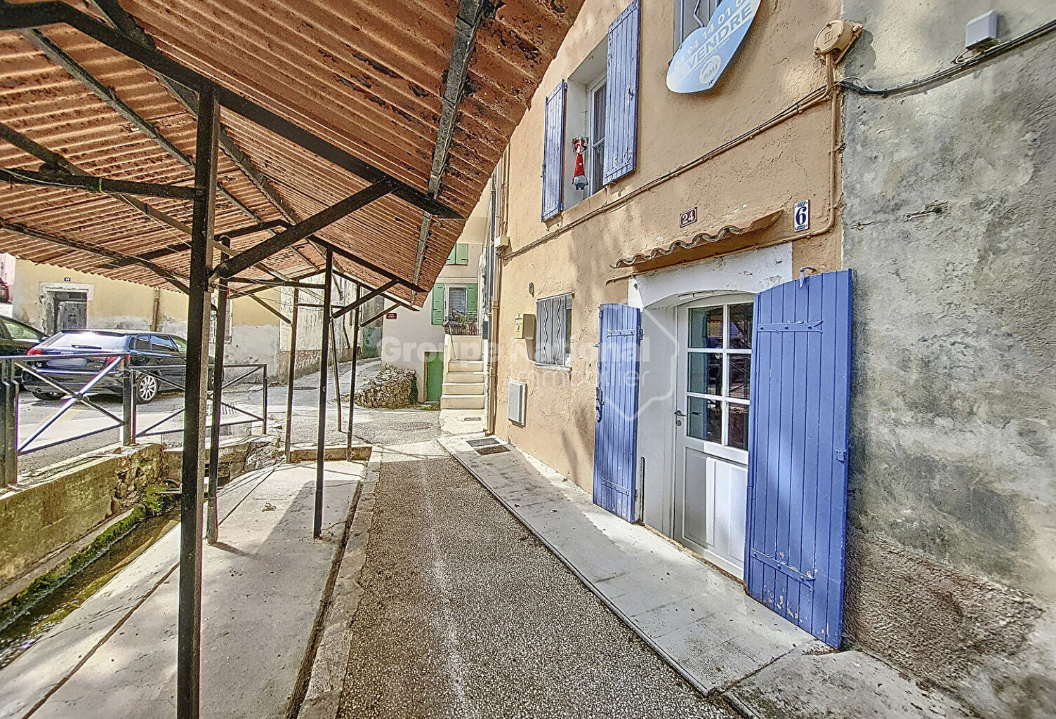 VENTE d'une maison de 4 pièces (41 m²) à CARNOULES — photo 1
