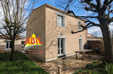 vente maison 271 600 € à proximité de Le Bourdet (79210)