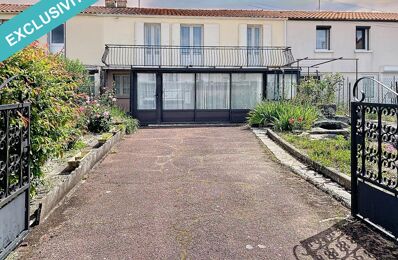 vente maison 135 000 € à proximité de Juillac-le-Coq (16130)