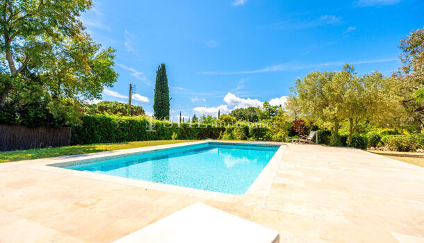 Villa / Maison 6 pièces  à vendre Grimaud 83310