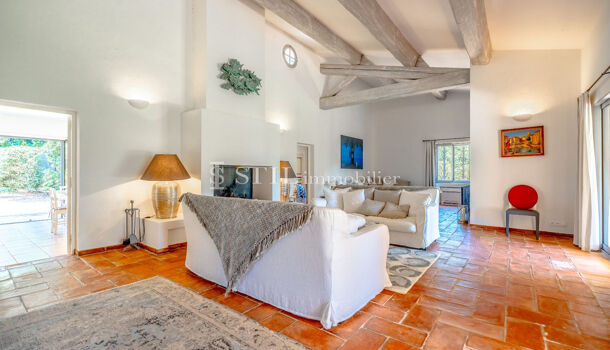 Villa / Maison 6 pièces  à vendre Grimaud 83310