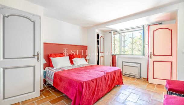 Villa / Maison 6 pièces  à vendre Grimaud 83310