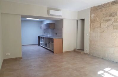 location appartement 710 € CC /mois à proximité de Collias (30210)