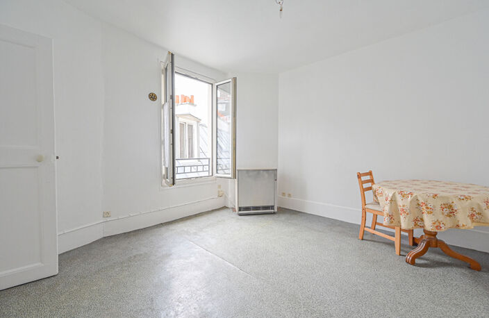 Appartement Paris 1 pièce(s) 20 m2 — photo 2