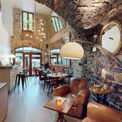 Commerce  719000 €