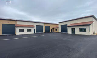 Commerce  287 m² à louer à Beaupont (01270)