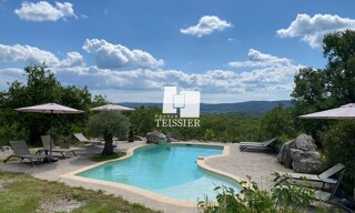 Maison 12 Pièces 300 m² à vendre à Ruoms (07120)