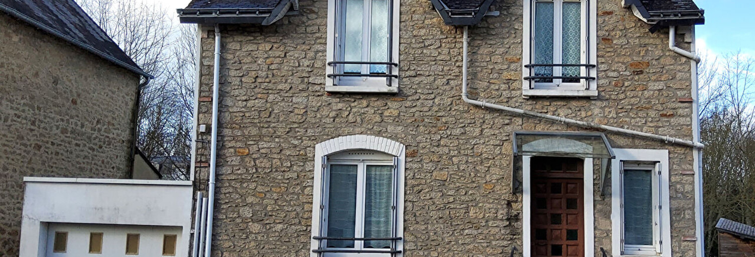 Maison 4 Pièces 82 m² à vendre à Pontivy (56300)