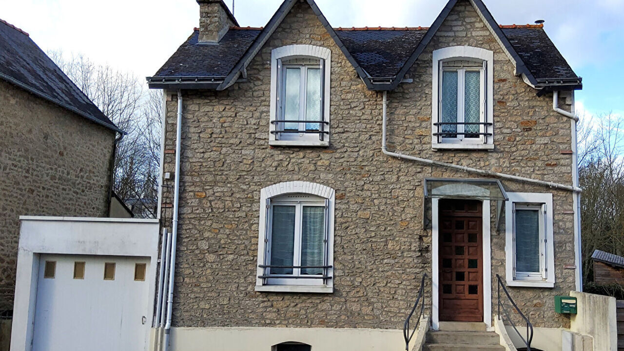 maison 4 pièces 82 m2 à vendre à Pontivy (56300)