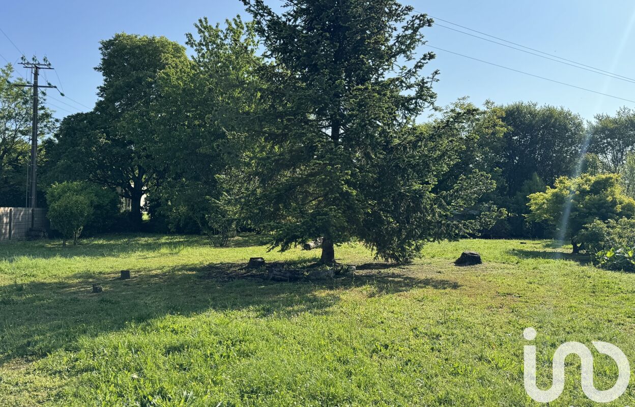 terrain  pièces 1400 m2 à vendre à Lugon-Et-l'Île-du-Carnay (33240)