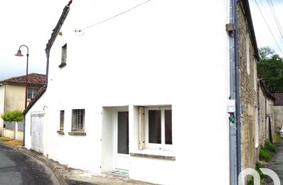 vente maison 172 000 € à proximité de Saint-Julien-de-l'Escap (17400)