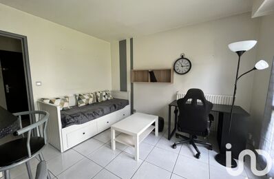 location appartement 760 € CC /mois à proximité de Le Pecq (78230)