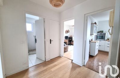 location appartement 1 390 € CC /mois à proximité de Mandres-les-Roses (94520)