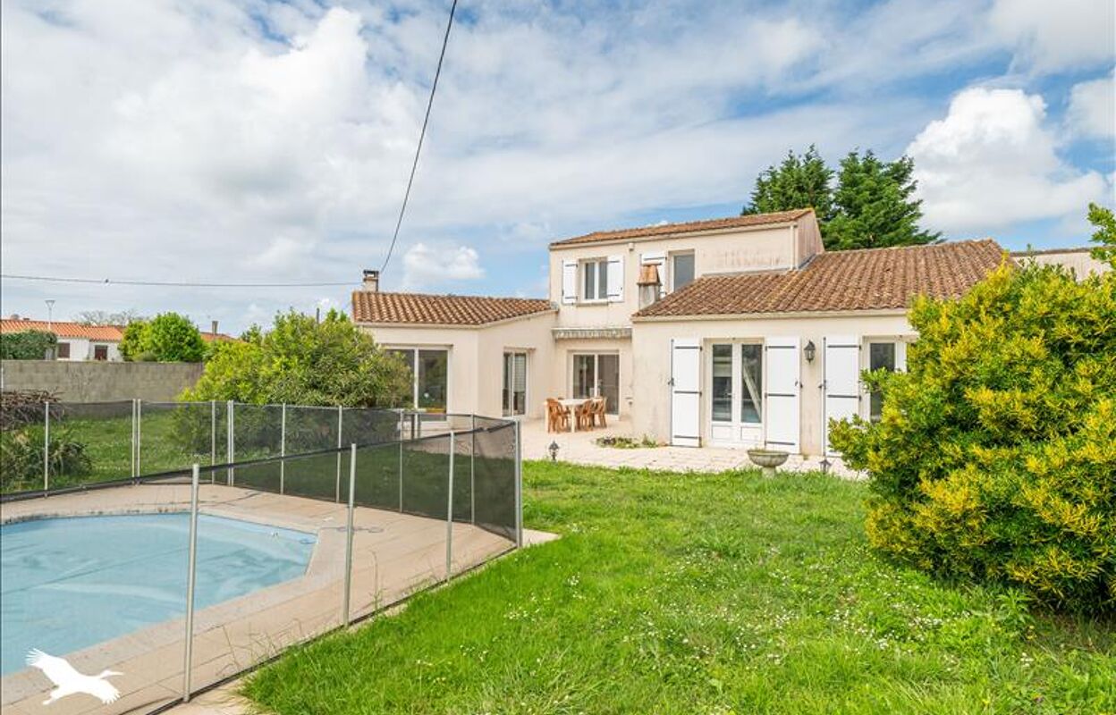 maison 6 pièces 153 m2 à vendre à Saint-Pierre-d'Oléron (17310)