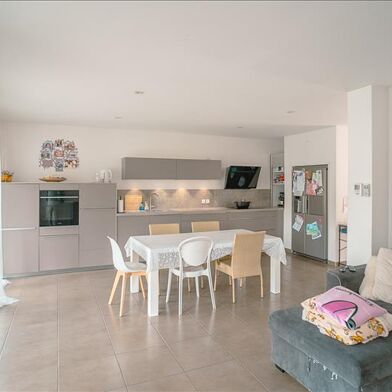 Maison 4 pièces 94 m²