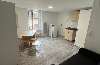 location appartement 380 € CC /mois à proximité de Coublevie (38500)