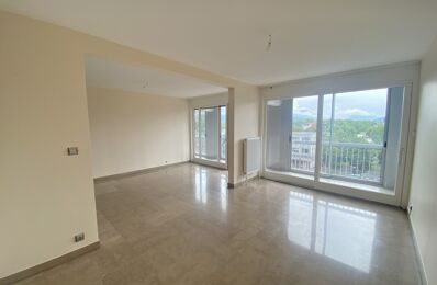 location appartement 990 € CC /mois à proximité de Corenc (38700)
