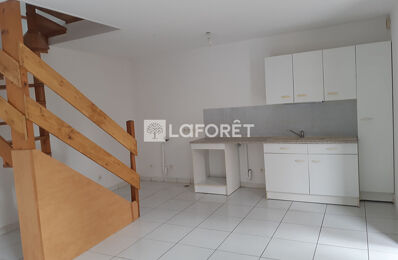 location appartement 612 € CC /mois à proximité de Vitry-en-Artois (62490)