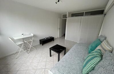 location appartement 550 € CC /mois à proximité de Les Pennes-Mirabeau (13170)