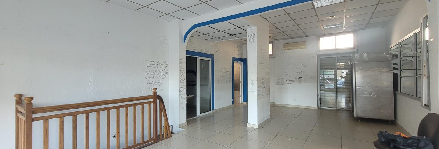 Bureau  150 m² à louer à Ajaccio (20090)