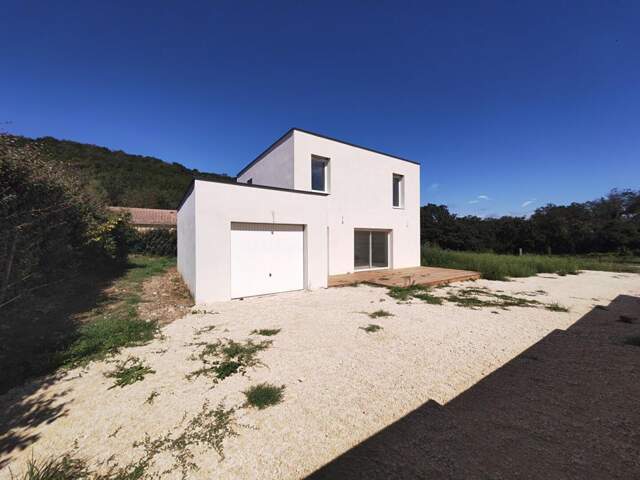 Villa neuve 4 chambres au calme proche Vallon Pont d'Arc — photo du bien