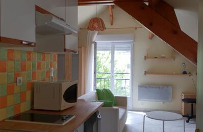 location appartement 560 € CC /mois à proximité de Verneuil-l'Étang (77390)