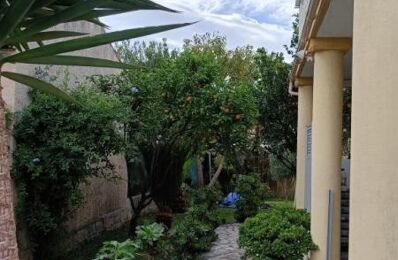 location appartement 1 200 € CC /mois à proximité de Roquefort-les-Pins (06330)