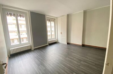 location appartement 1 087 € CC /mois à proximité de Saint-Cyr-Au-Mont-d'Or (69450)