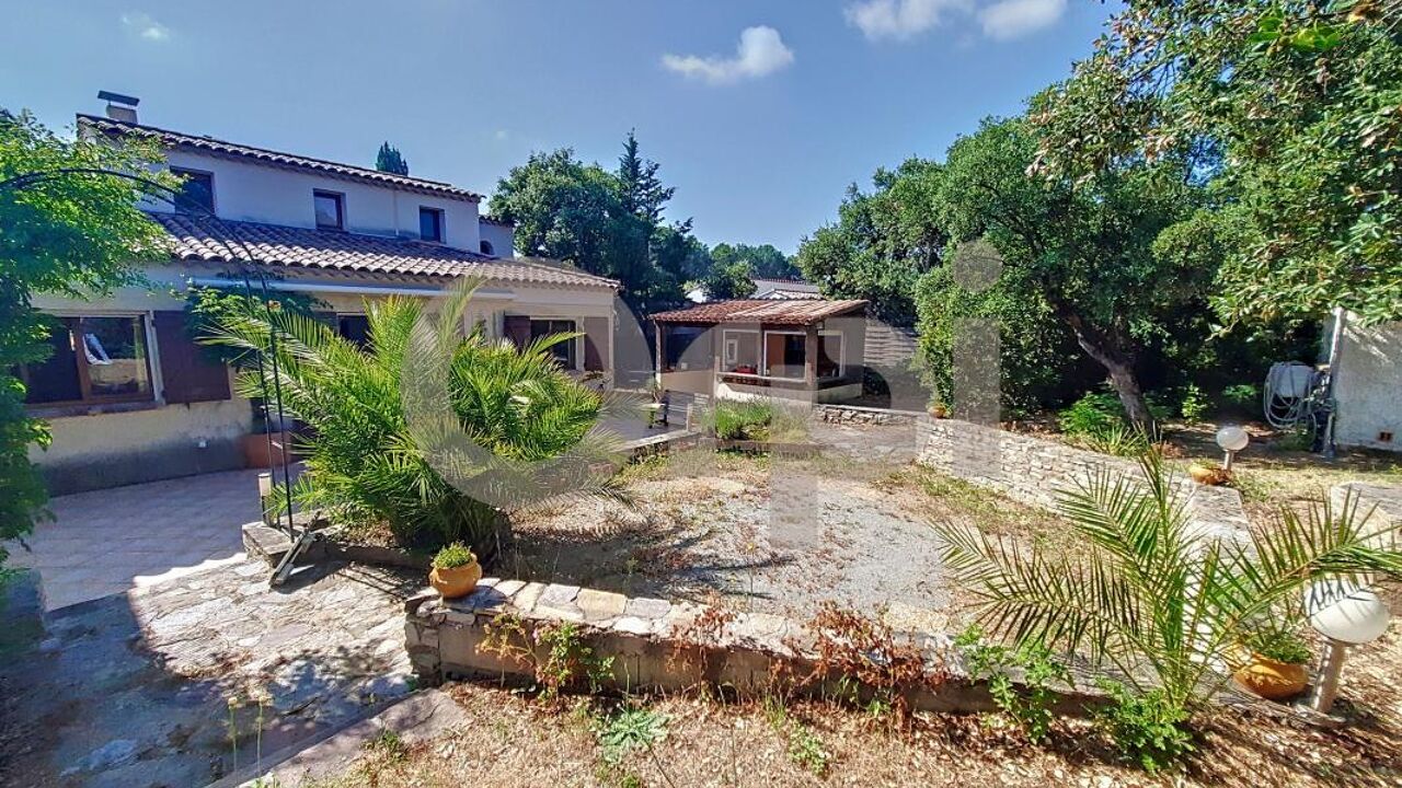 maison 5 pièces 151 m2 à vendre à Roquebrune-sur-Argens (83520)