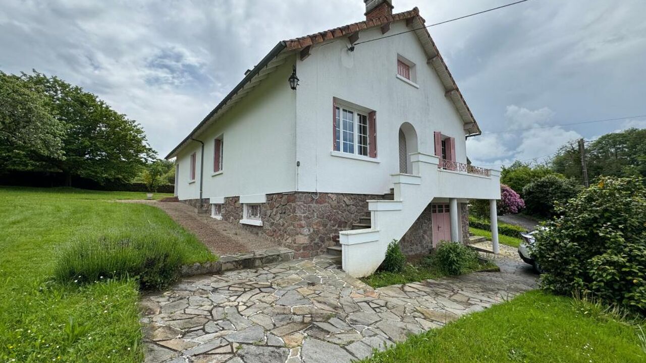 maison 7 pièces 137 m2 à vendre à Chassenon (16150)