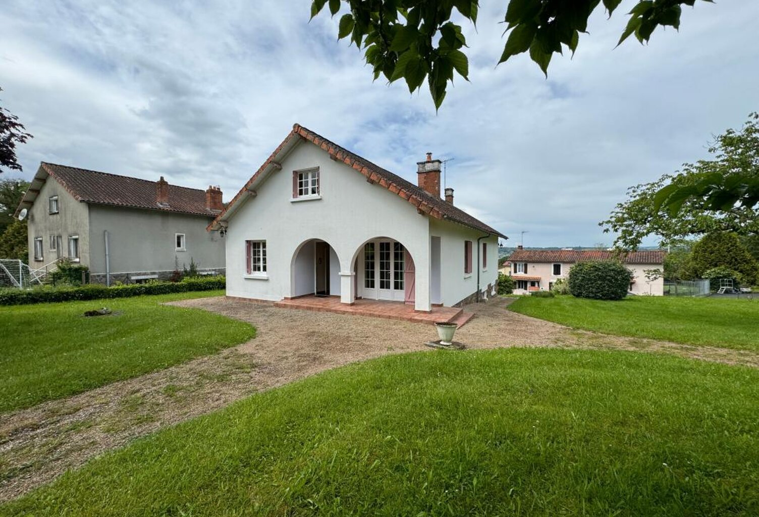 Maison À Vendre commune de Chassenon — photo 1