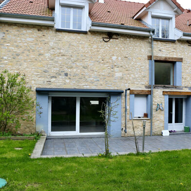 Maison 6 pièces 338 m²