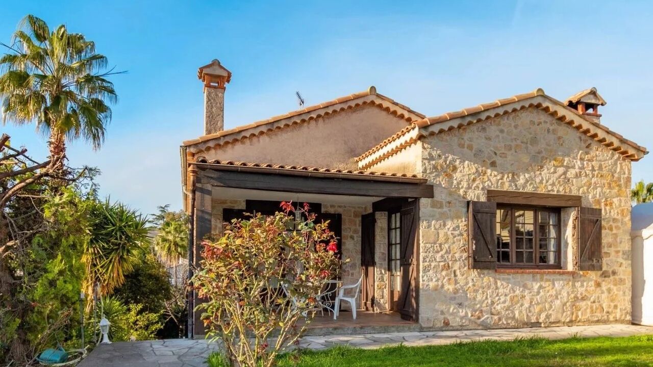 maison 7 pièces 180 m2 à vendre à Villeneuve-Loubet (06270)