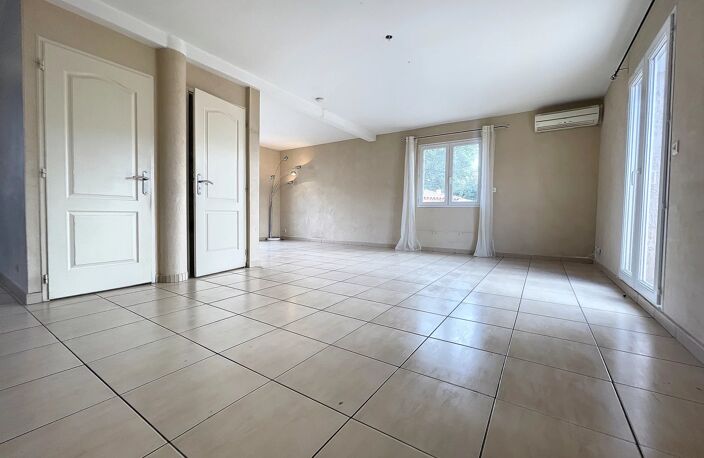 PERPIGNAN - BAS VERNET jolie maison de ville 430m2 terrain garage — photo 3