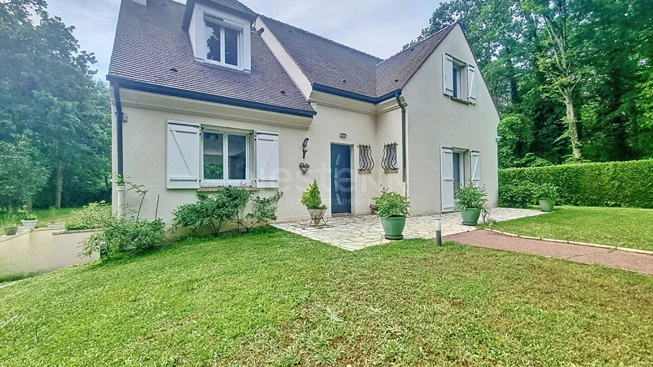 maison 6 pièces 167 m2 à vendre à Lamorlaye (60260)