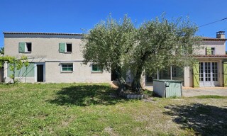 Maison  222 m² à vendre à Saint-Quentin-la-Poterie (30700)