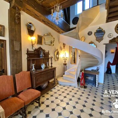 Maison 10 pièces 470000 €