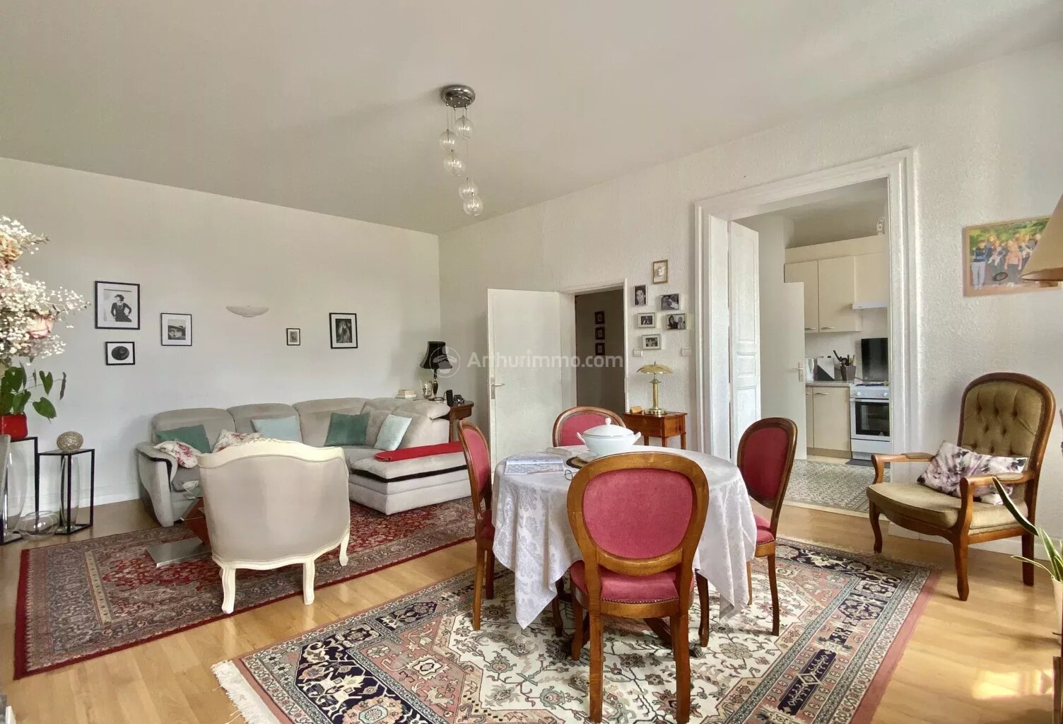Quartier Madeleine, grand appartement T3 — photo 1