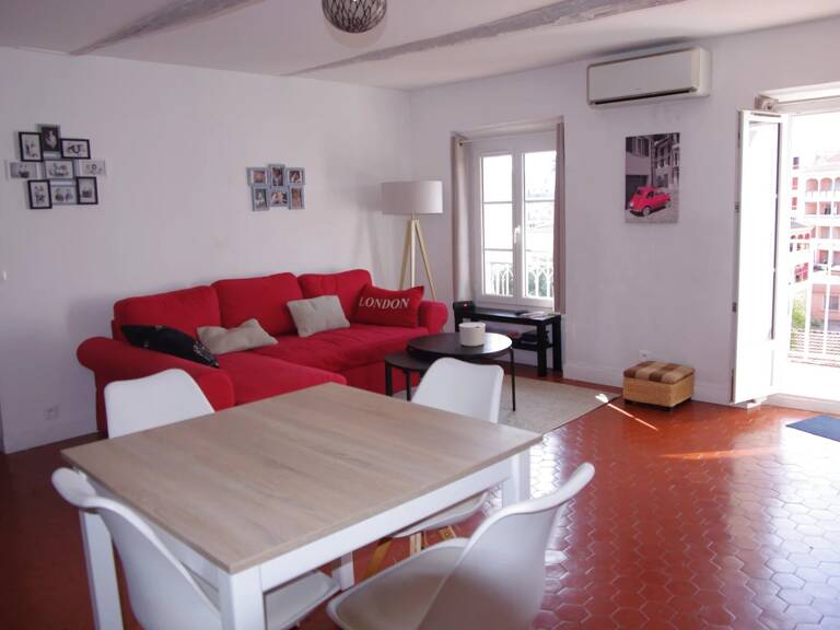 DRAGUIGNAN CENTRE VILLE APPARTEMENT T2 3ème étage — photo 1