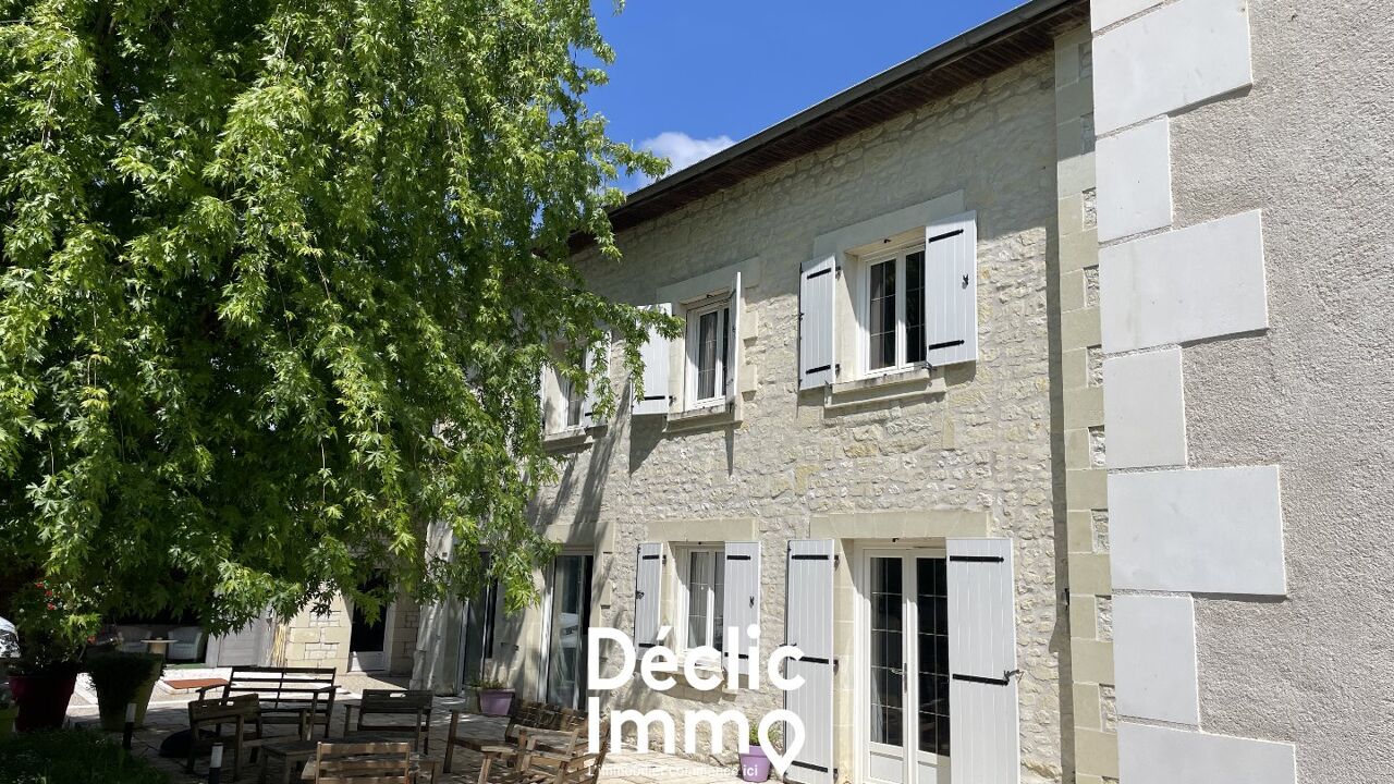 maison 12 pièces 350 m2 à vendre à Loudun (86200)