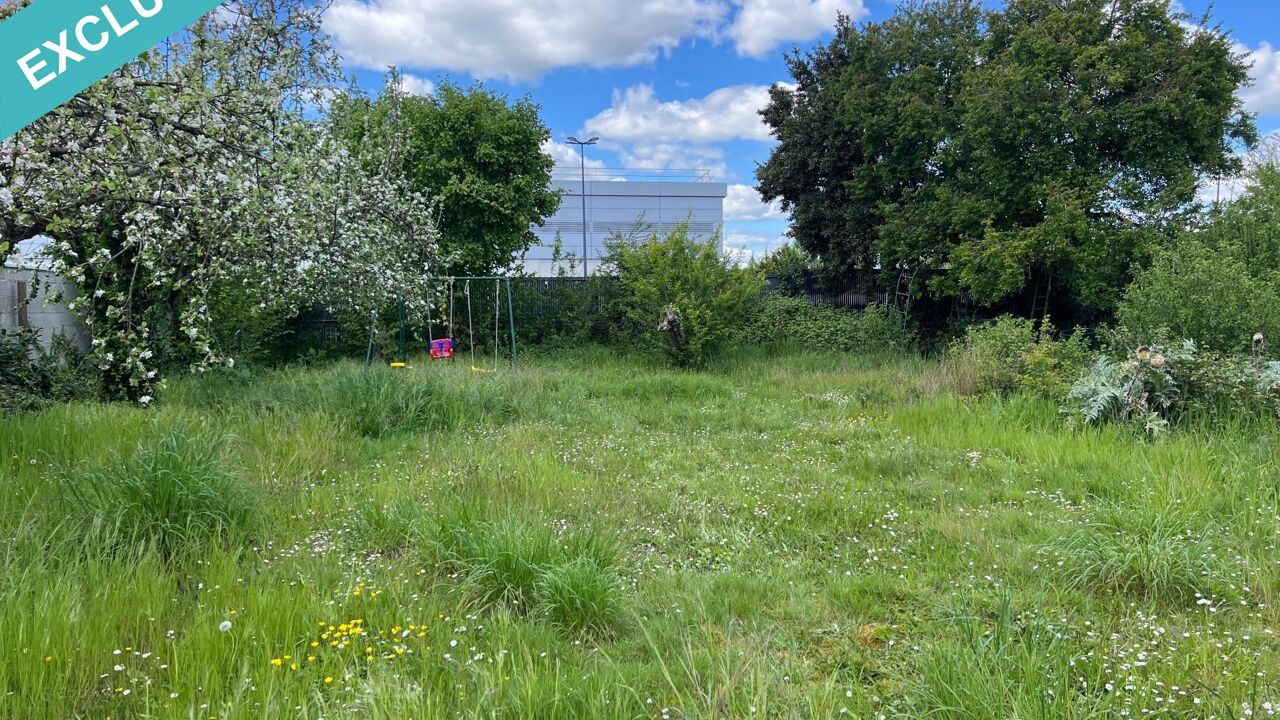 terrain  pièces 500 m2 à vendre à Joué-Lès-Tours (37300)