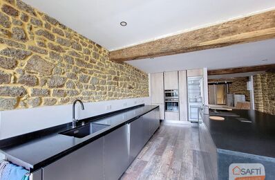 vente immeuble 161 500 € à proximité de Ambrières-les-Vallées (53300)