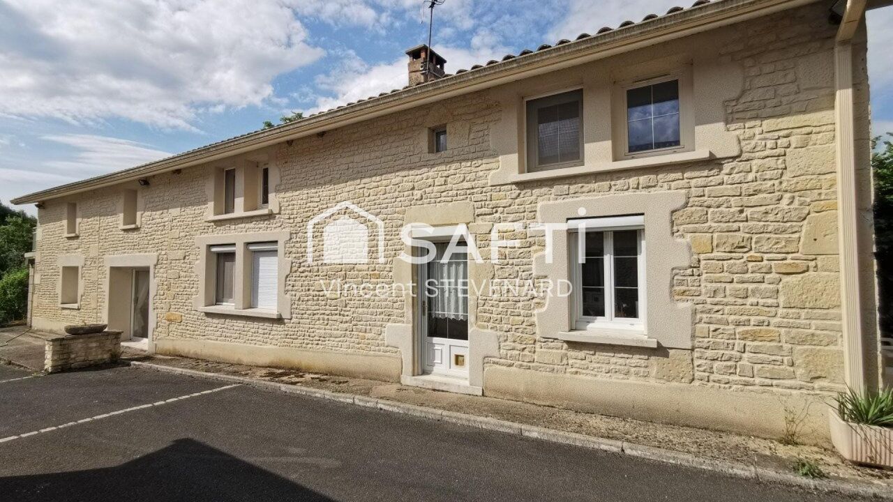 maison 7 pièces 264 m2 à vendre à Bessé (16140)