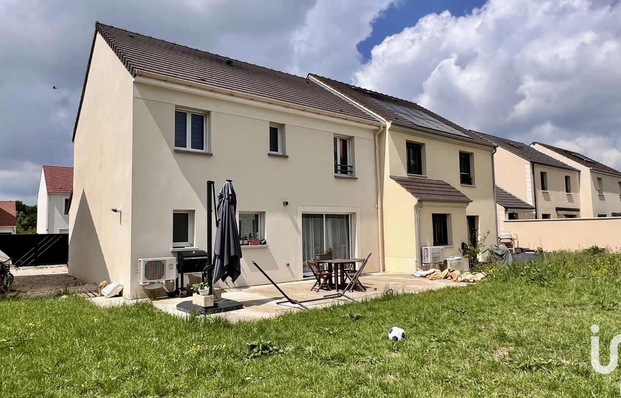 maison 6 pièces 100 m2 à vendre à Neufmoutiers-en-Brie (77610)